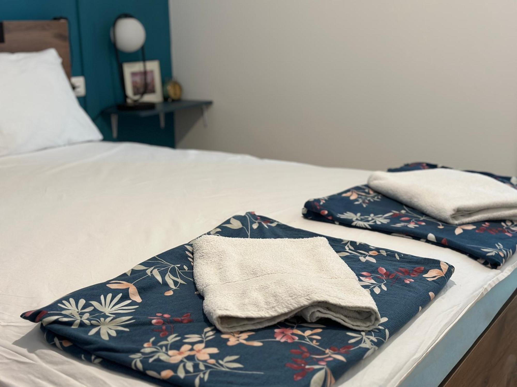 New Garden Apartment 스코페 외부 사진